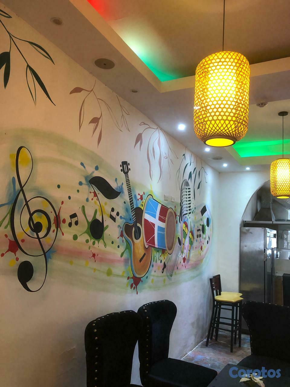 casas - Remato Propiedad en la Zona Colonial por Salud  7