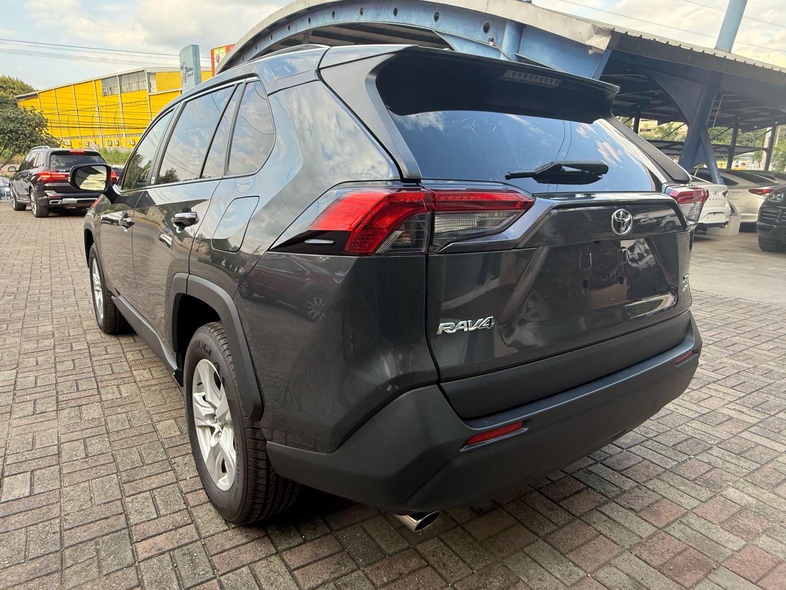jeepetas y camionetas - Toyota rav4 2019 xle  4