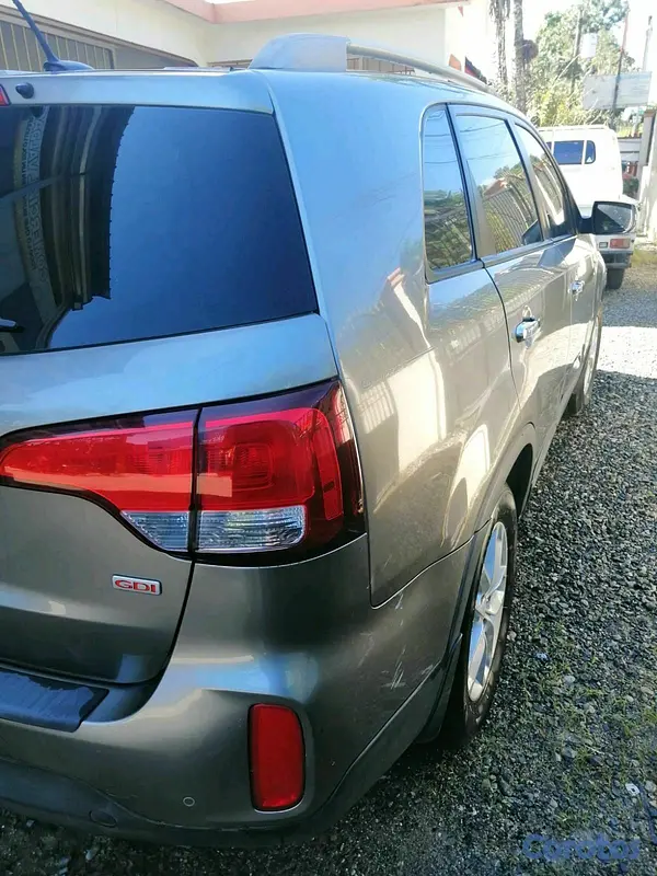 jeepetas y camionetas - Vendo vehículo  8