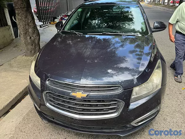 carros - es un carro en Excelente condiciones  10