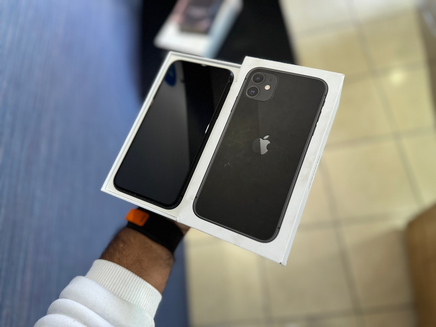 celulares y tabletas - iPhone 11 128GB Negro Como Nuevo en Caja, Desbloqueado, Clean imei, $ 20,250 NEG 1