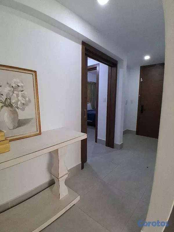 apartamentos - Apartamento Amueblado en piantini    US$ 3000  3