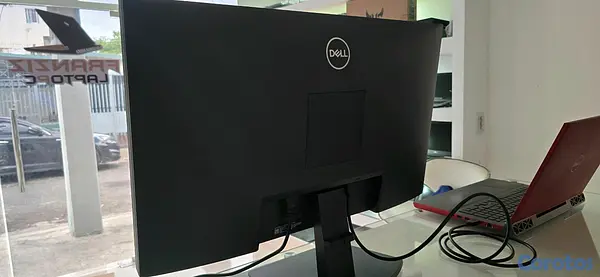 computadoras y laptops - Monitor Dell 27 Pulg hdmi Nuevo en Caja Sellado full 1080p a 75hz  4