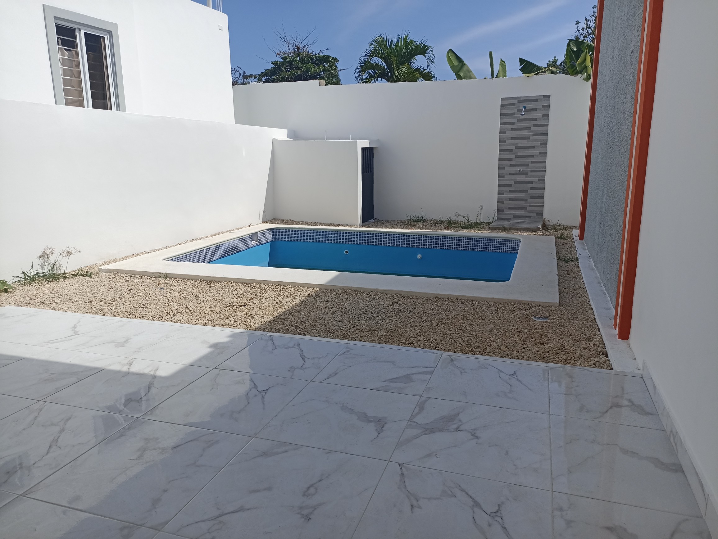 casas - Casa acogedora con piscina con excelente ubicación cerca de la playa 2