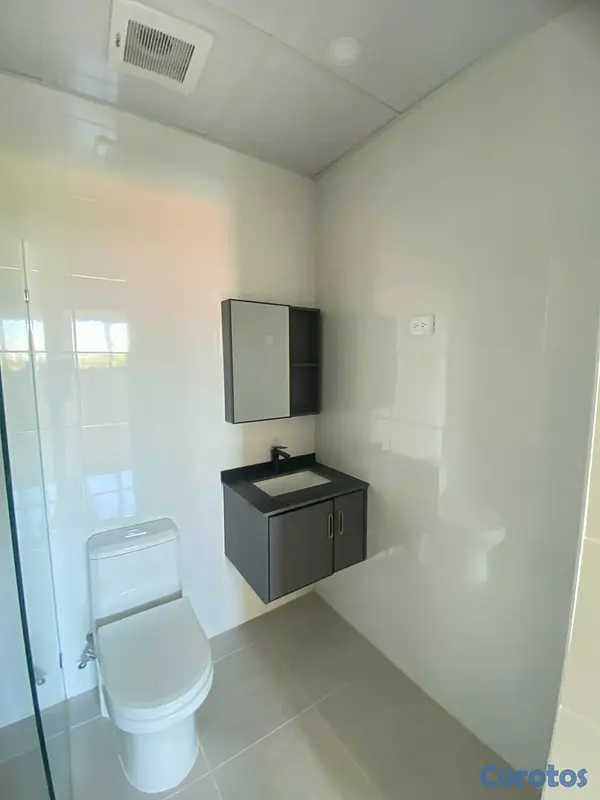 apartamentos - Apartamento familiar con una sala con ventanales p 17
