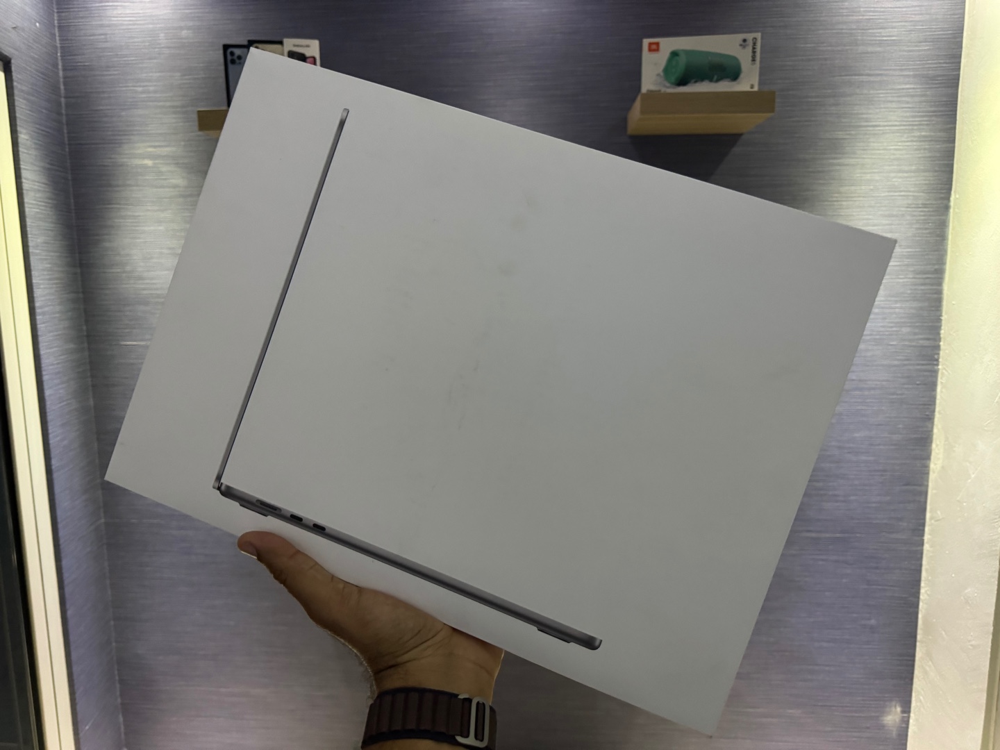 computadoras y laptops - MacBook Air 15 inch 2023 M2 Apple chip/ 256gb/ 8gb ram Space Gray Nueva $ 75,500