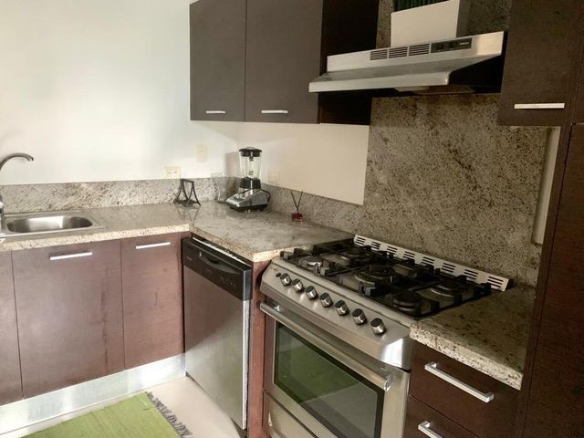 apartamentos - Apartamento semi amueblado en venta Evaristo Morales Santo Domingo 4