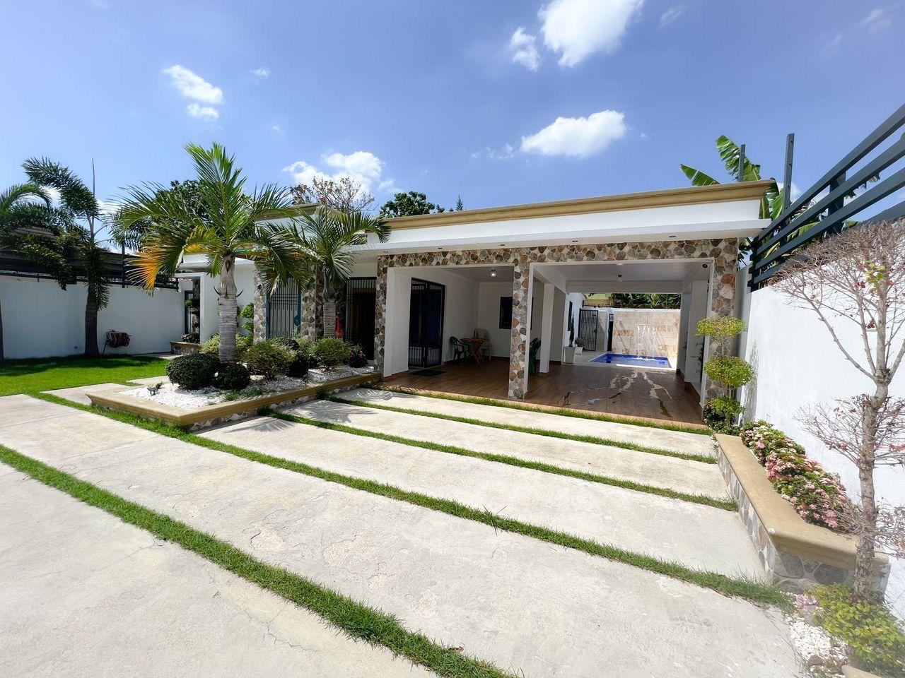 casas - CASA AMUEBLADA CON PISCINA DE RENTA EN LOS RIELES GURABO SANTIAGO 2