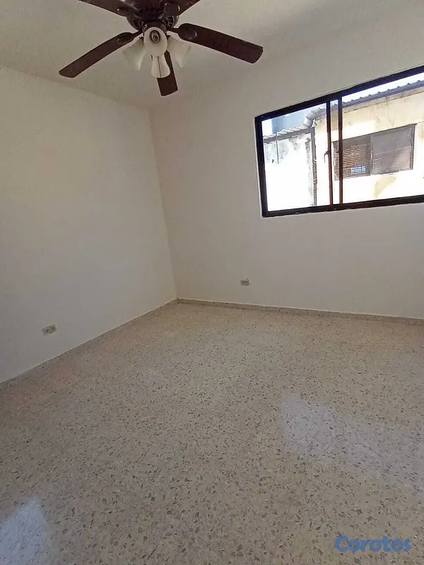 apartamentos - Alquiler Apartamento de 3 Habitaciones, Bella Vist 7