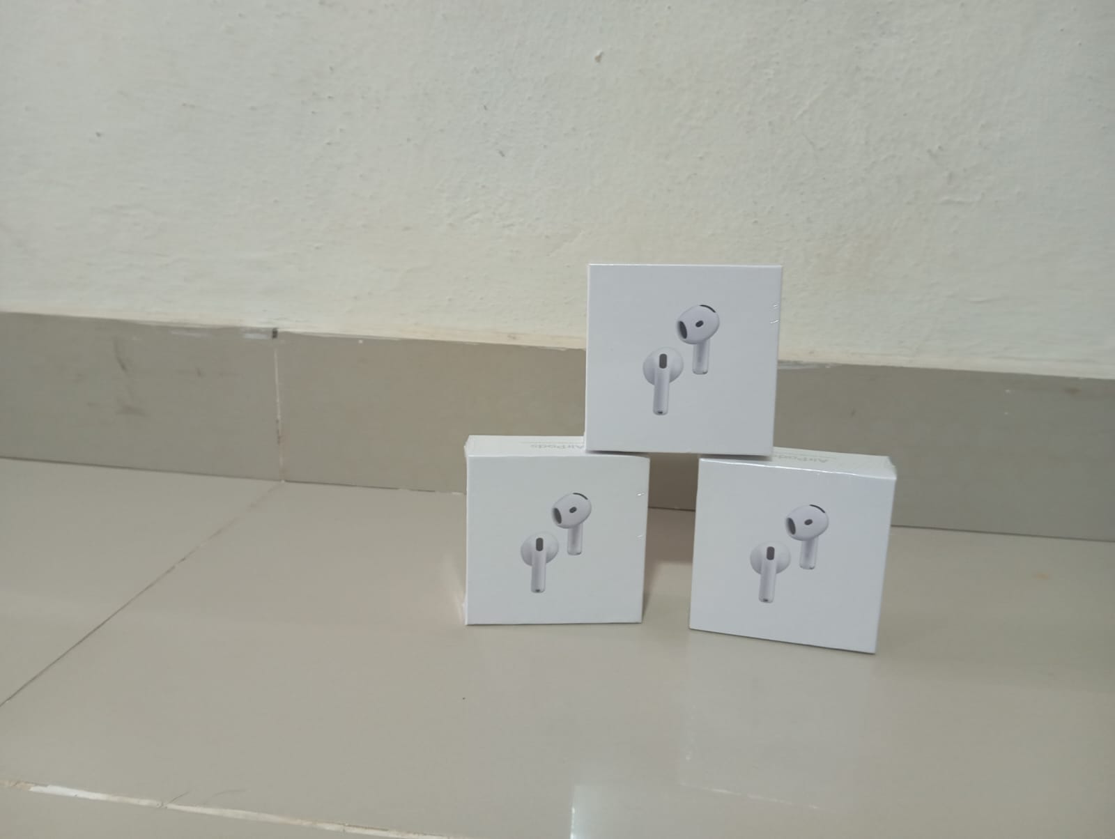 camaras y audio - airpods 4ta generacion con sus case 0
