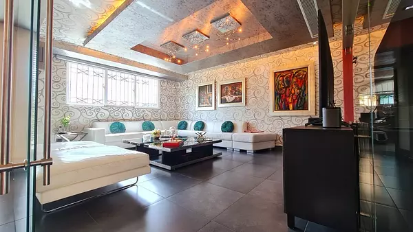 apartamentos - Ensanche NacoVenta de apartamento vacío 380 mts2/3er piso.  10