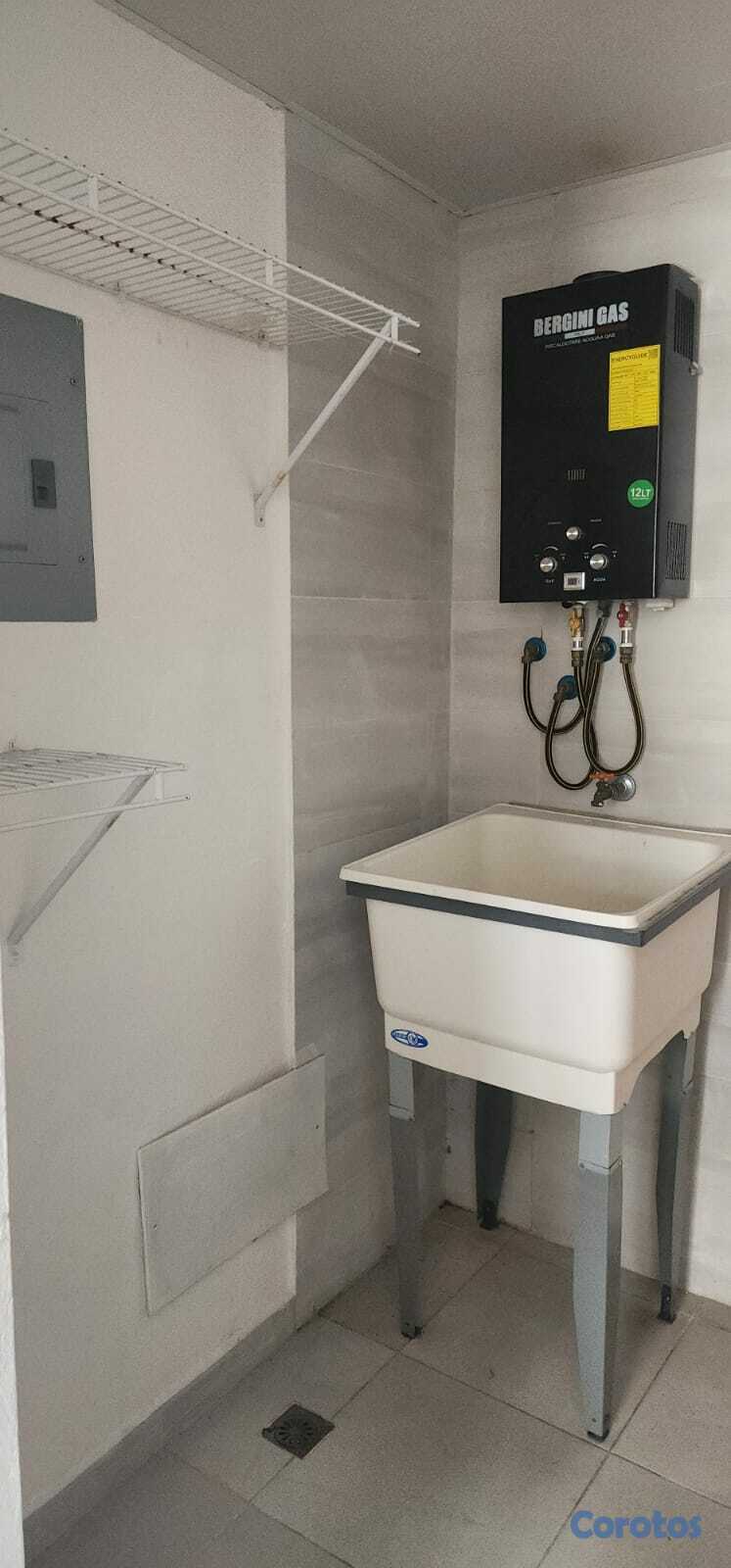 apartamentos - Torre en excelente ubicación  5