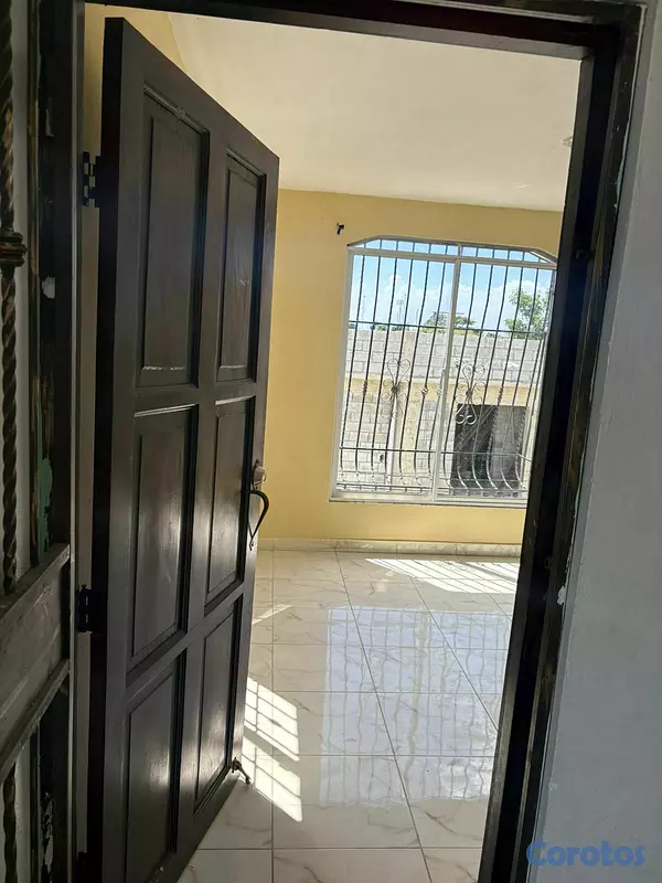 otros inmuebles - Edificio en venta de 4 piso, 5 apartamento y un lo 4