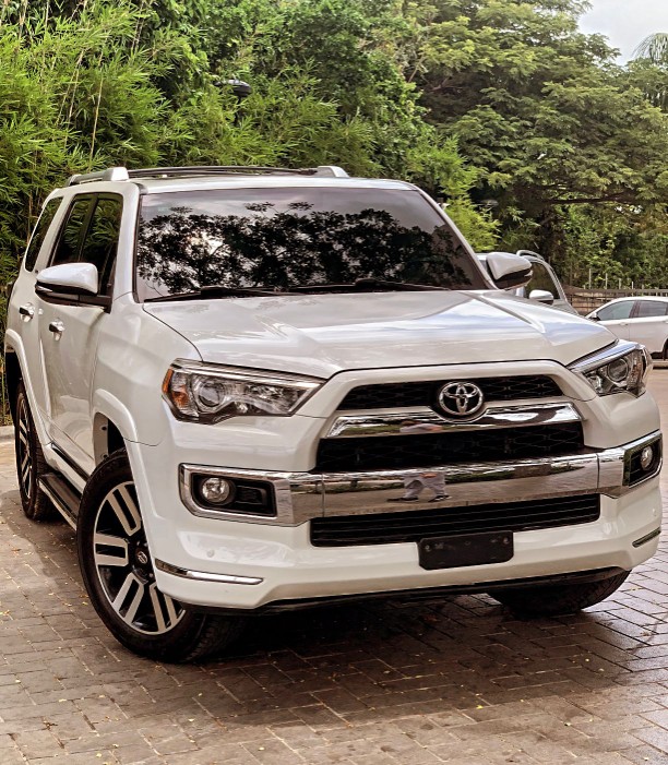 jeepetas y camionetas - Toyota 4Runer 2015 límite nuevaaaa