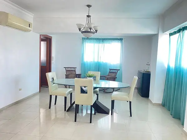 apartamentos - Se vende apartamento en Naco 7