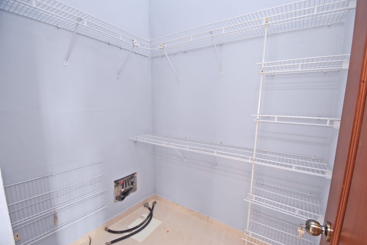 apartamentos - Se vende apartamento en Gala Av. Núñez de Caceres 8