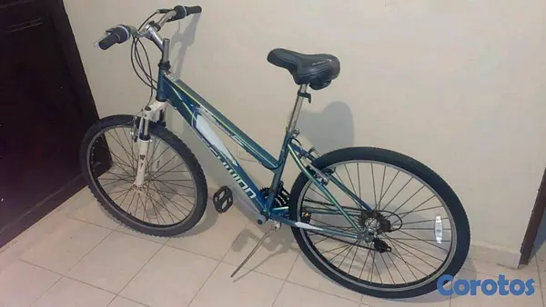 bicicletas y accesorios - bisicleta aro 26 usada como nueva  4