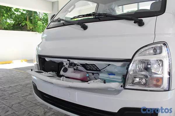 camiones y vehiculos pesados - Hyundai H-100 11