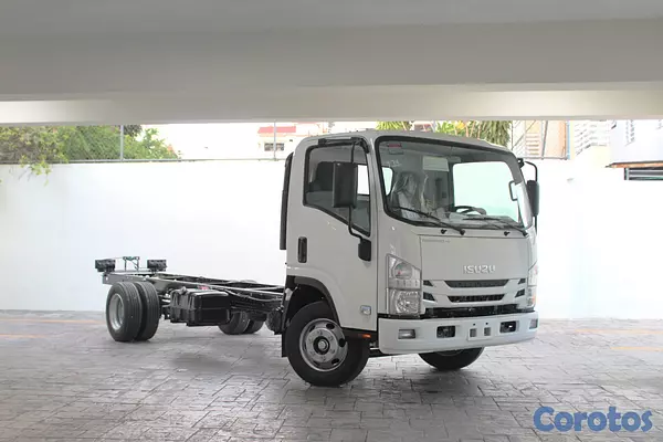 camiones y vehiculos pesados - Isuzu NPR 18 Pies 2026 2
