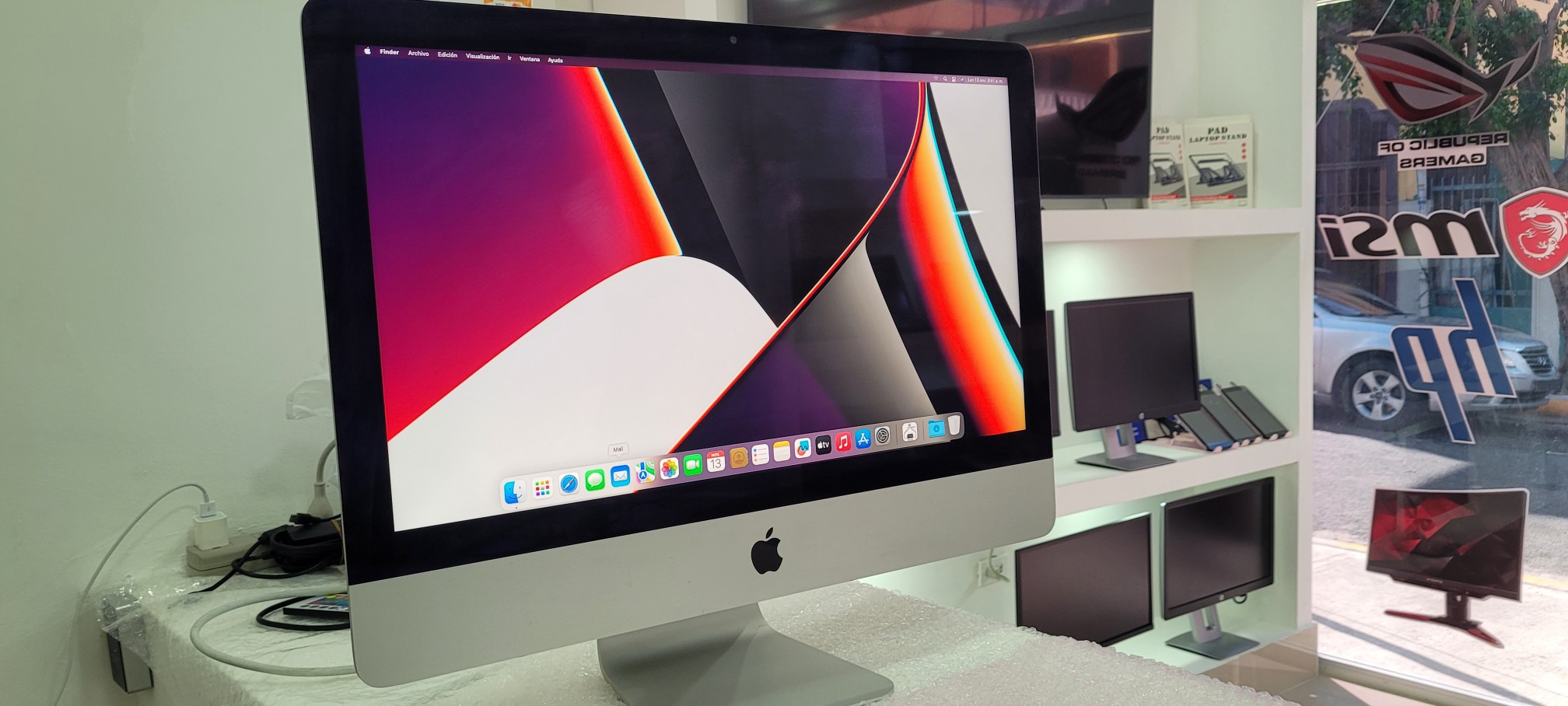 computadoras y laptops - Imac de 21.5 Pulg Retina Core i5 Ram 16gb Disco 512gb Solido Camara