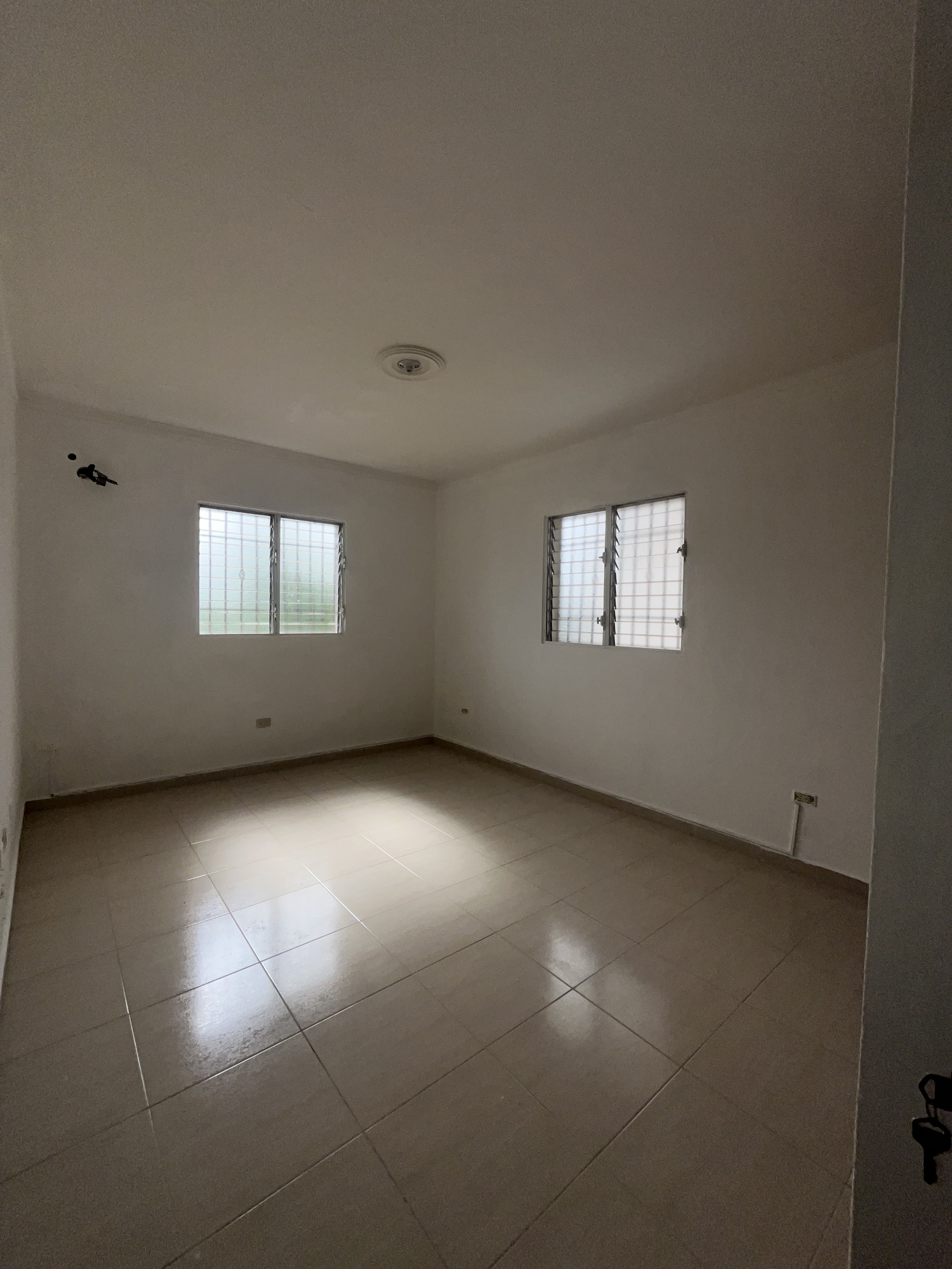 apartamentos - Apartamento en venta en 3er piso de mirador norte 3