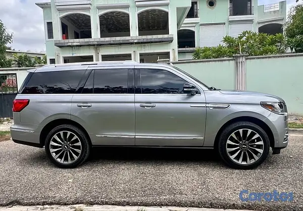 jeepetas y camionetas - 2020 Lincoln Navigator Reserve - Recien Importada! 4