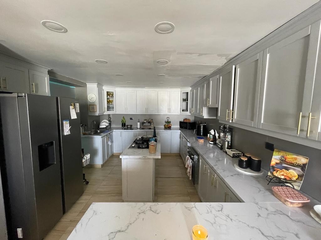 penthouses - VENDO PENTHOUSE LOS RESTAURADORES 
D.N 1