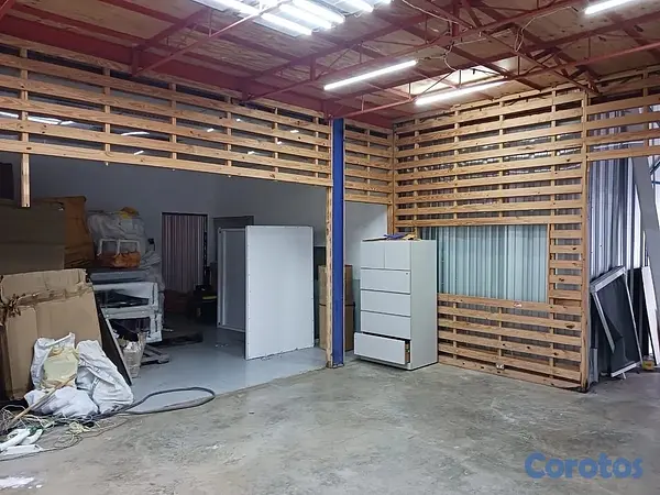 otros inmuebles - Nave en Alquiler Pantoja 2