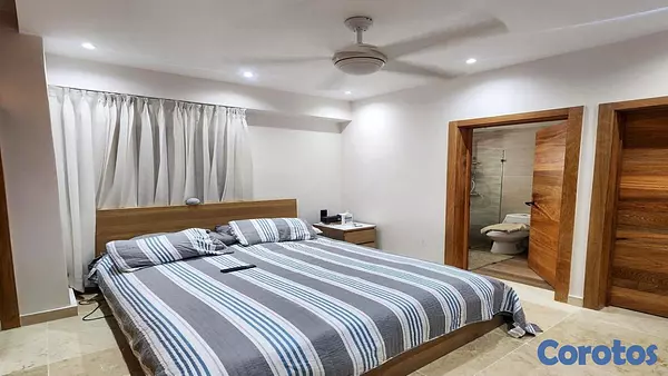 casas - Vendo amplia casa en Arroyo Hondo viejo 317 m2 , 2 niveles 2