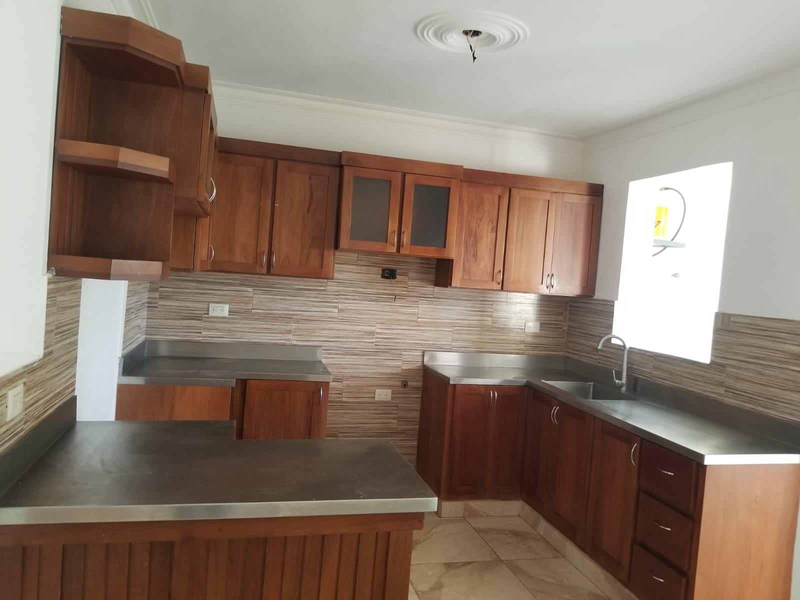 apartamentos - Apartamento en Alquiler Disponible en Gurabo 2