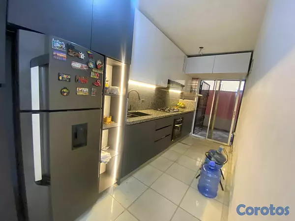 apartamentos - Apto remodelado en Cabirma del Este detrás de Plaz 1