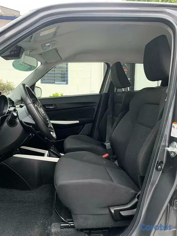 carros - SUZUKI SWIFT  7