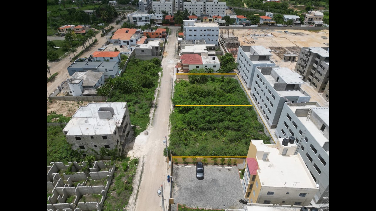 solares y terrenos - Se Venden Dos Solares en Residencial Petropolis 4