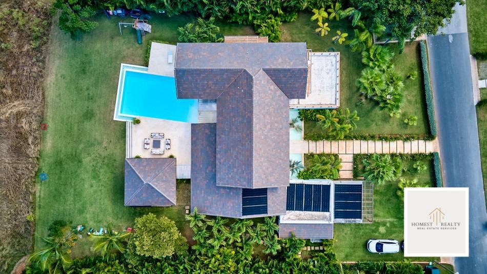 casas vacacionales y villas - Hermosa villa en venta en Casa de Campo, Romana 2