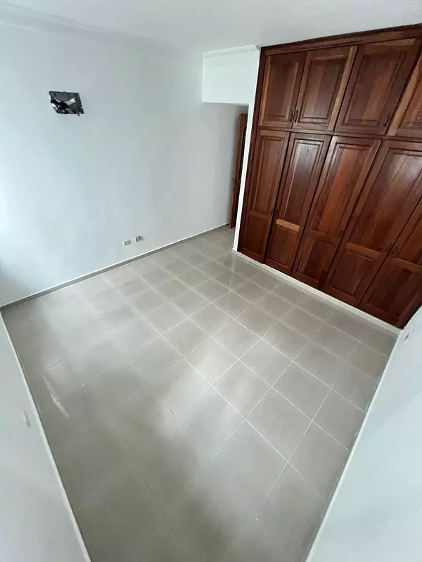 apartamentos - Apartamento en Alquiler, Evaristo Morales
USD900
 2