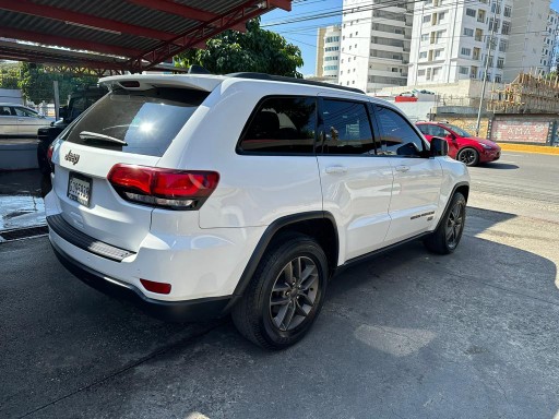 jeepetas y camionetas - Jeep grand cherokee limited 2017 75 aniversario 3