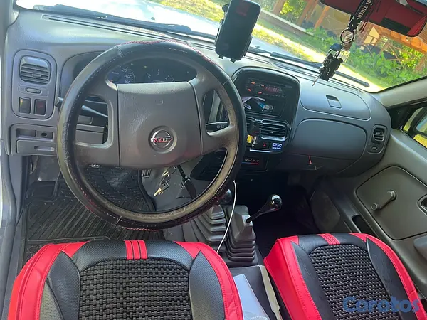 jeepetas y camionetas - Nissan frontier 2012 4x4 9