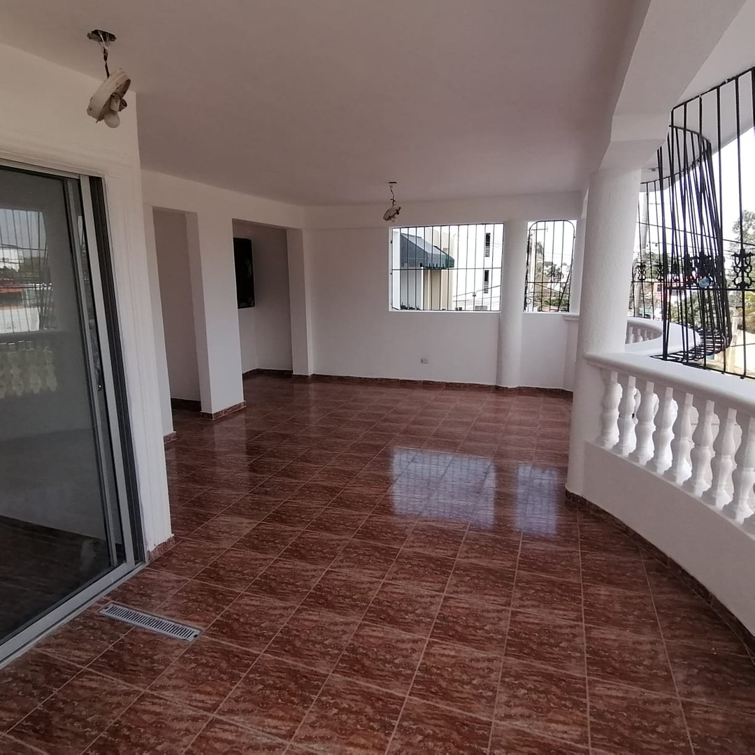 casas - Se vende casa en Arroyo Hondo Viejo 4