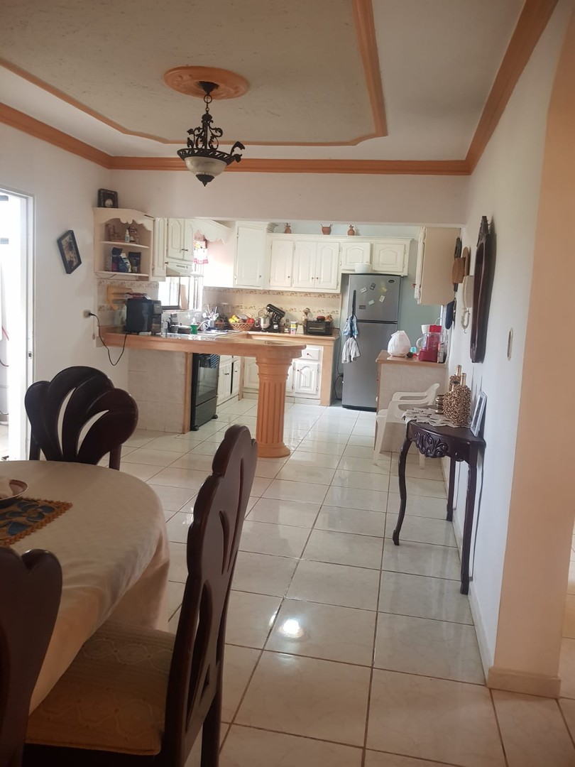 casas -  Vivienda de 2 Niveles  5