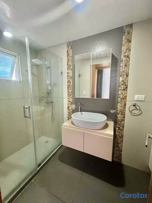 apartamentos - Vendo apartamento en torre Familiar en Naco 7