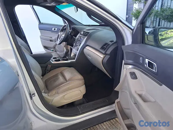 jeepetas y camionetas - Ford Explorer XL 2013 5