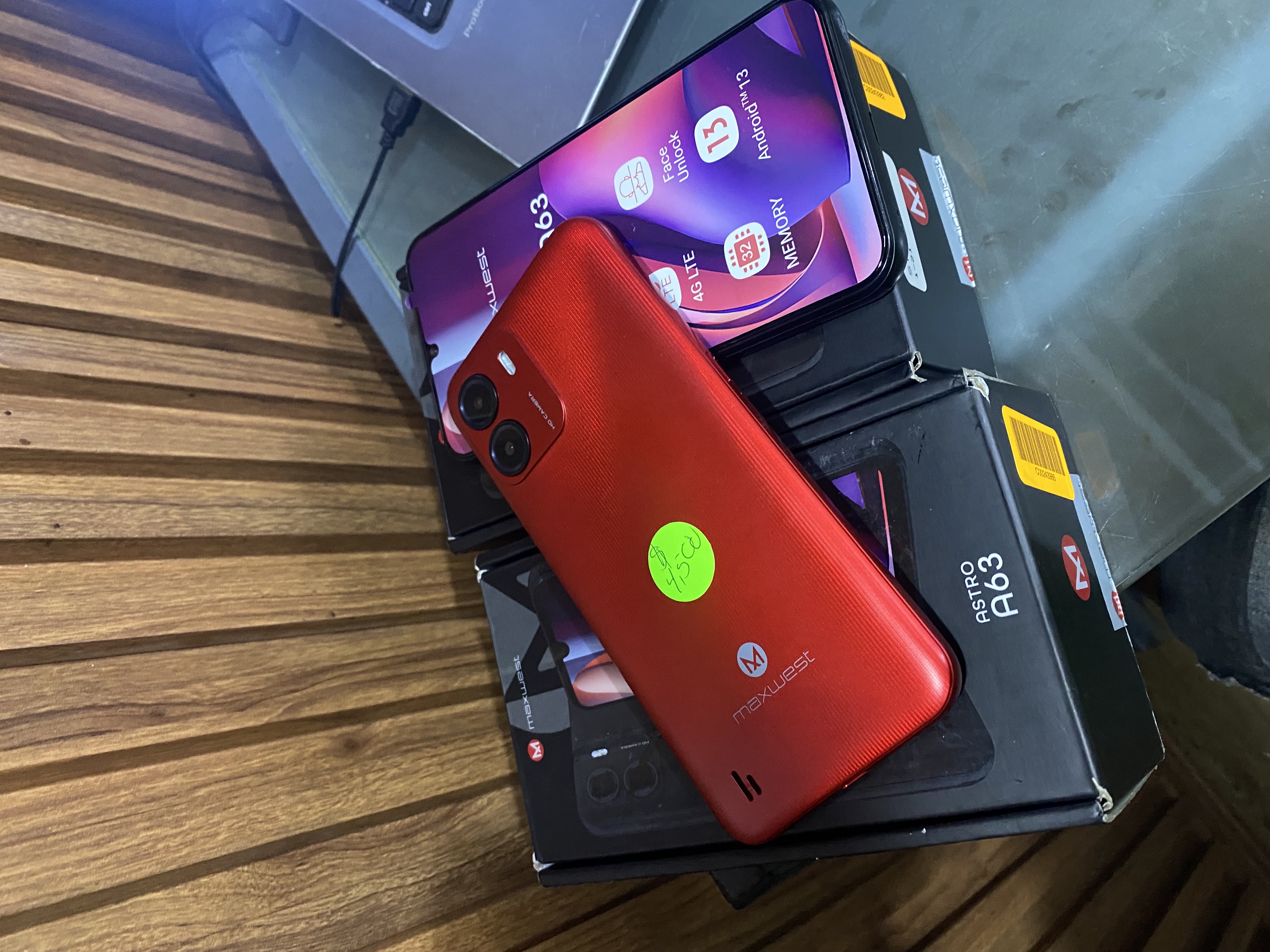 celulares y tabletas - Astro A63 32GB 