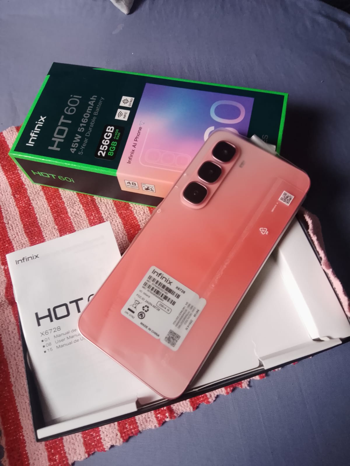 celulares y tabletas - celular infinix hot 60i de 256gb y 8gb de ram DUAL SIM y NFC y IP64 5