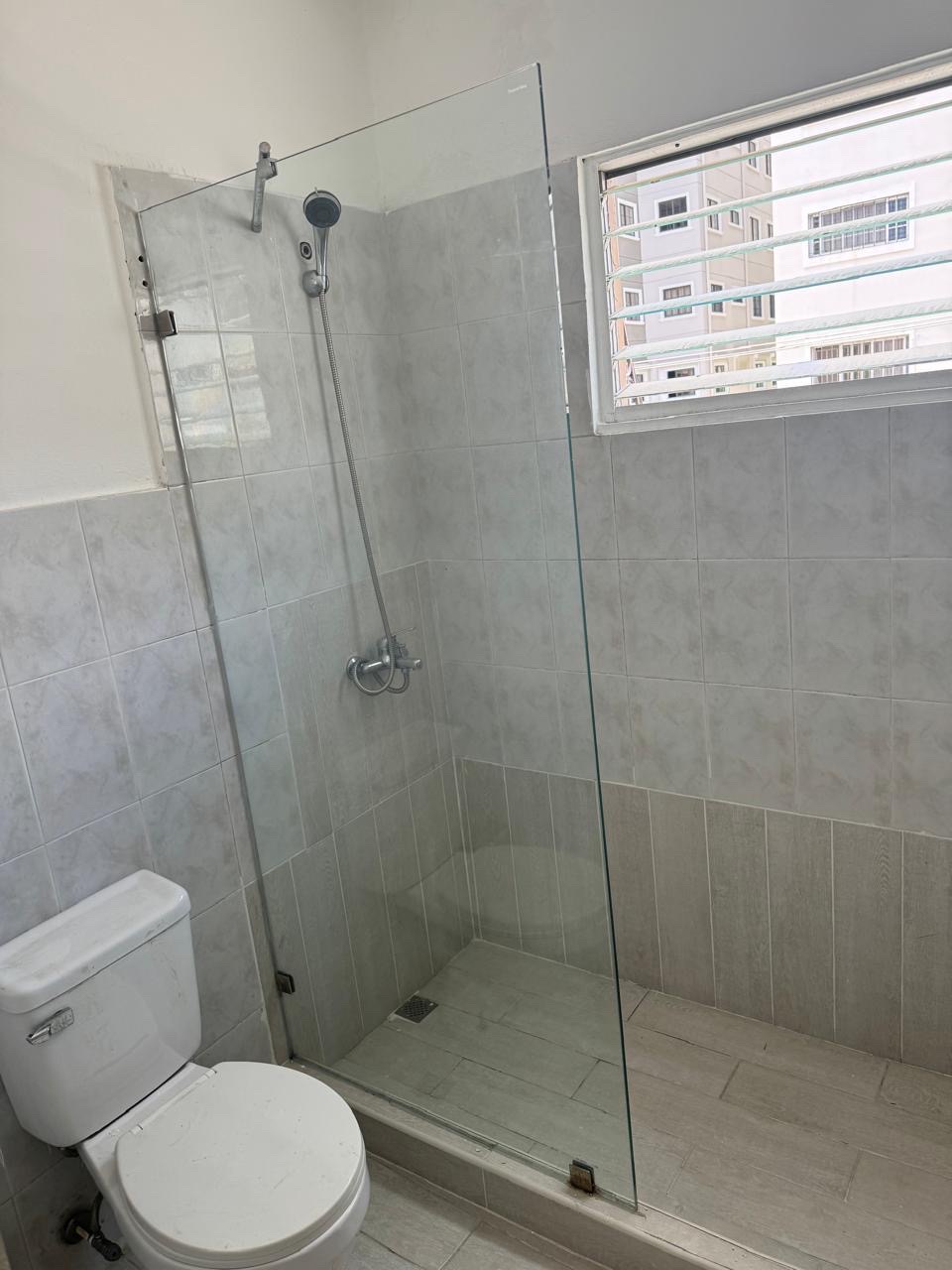 apartamentos - hermoso apartamento en una zona céntrica en ensanche Julieta  5