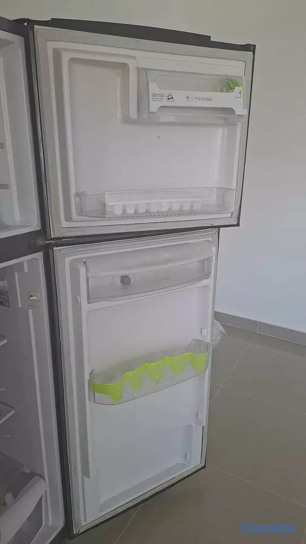 cocina - Se vende Nevera  2