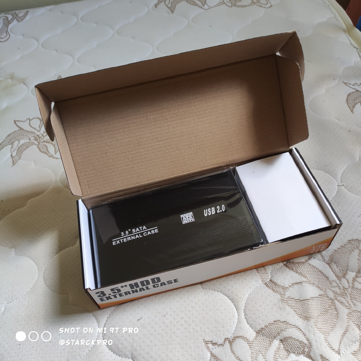 computadoras y laptops - Case enclosure para disco duro grande