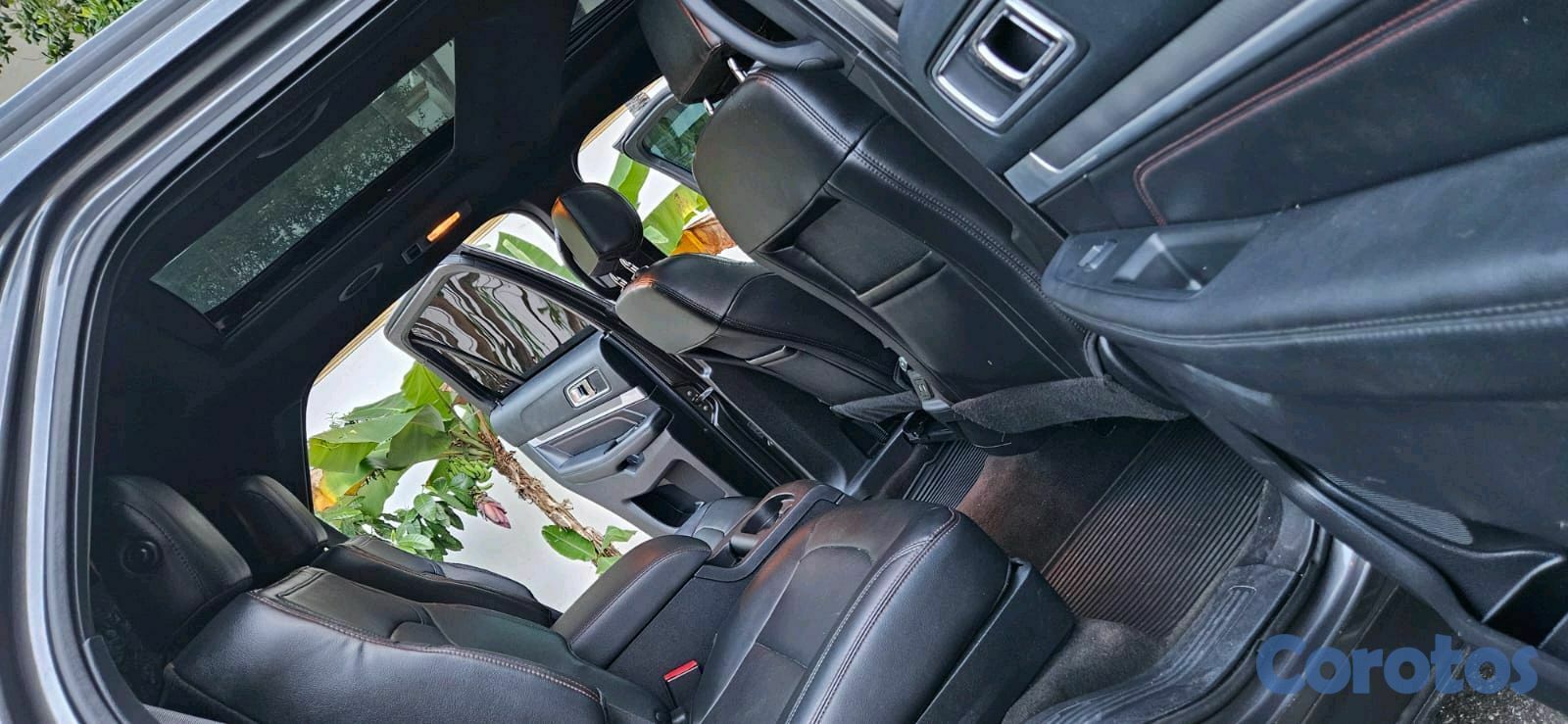 jeepetas y camionetas - Ford Explorer sport Panorámica  6