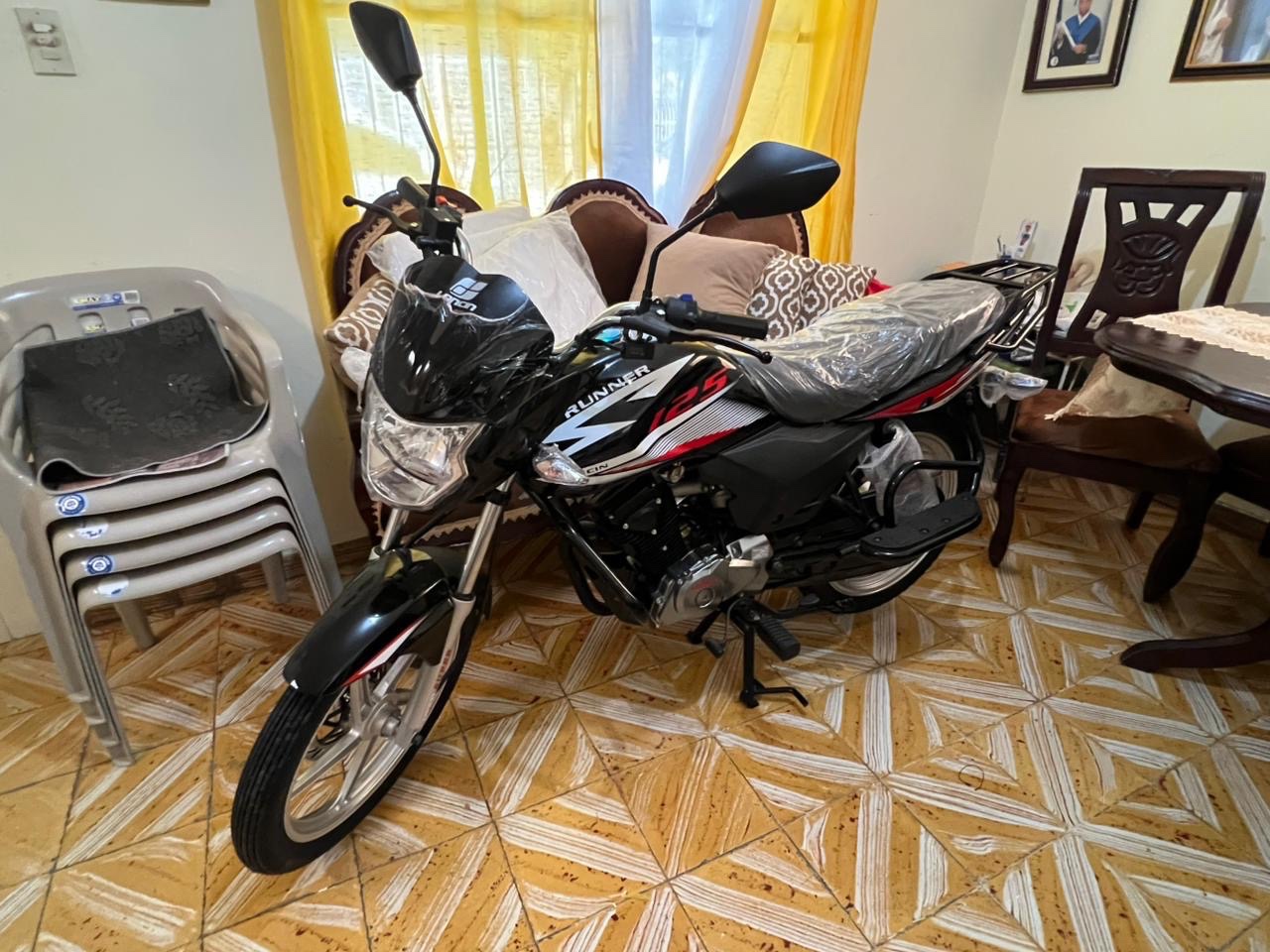 motores y pasolas - Loncin Runner LX 125 2