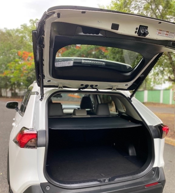 jeepetas y camionetas - 2019 Toyota Rav4 XLE Premium  3
