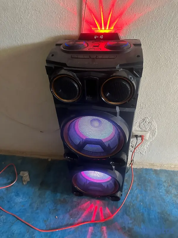 camaras y audio - vendo bocina  2